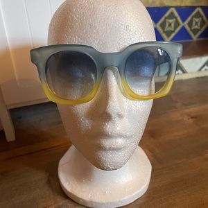 Beautiful Marc Jacob’s square sunglasses with ombré.